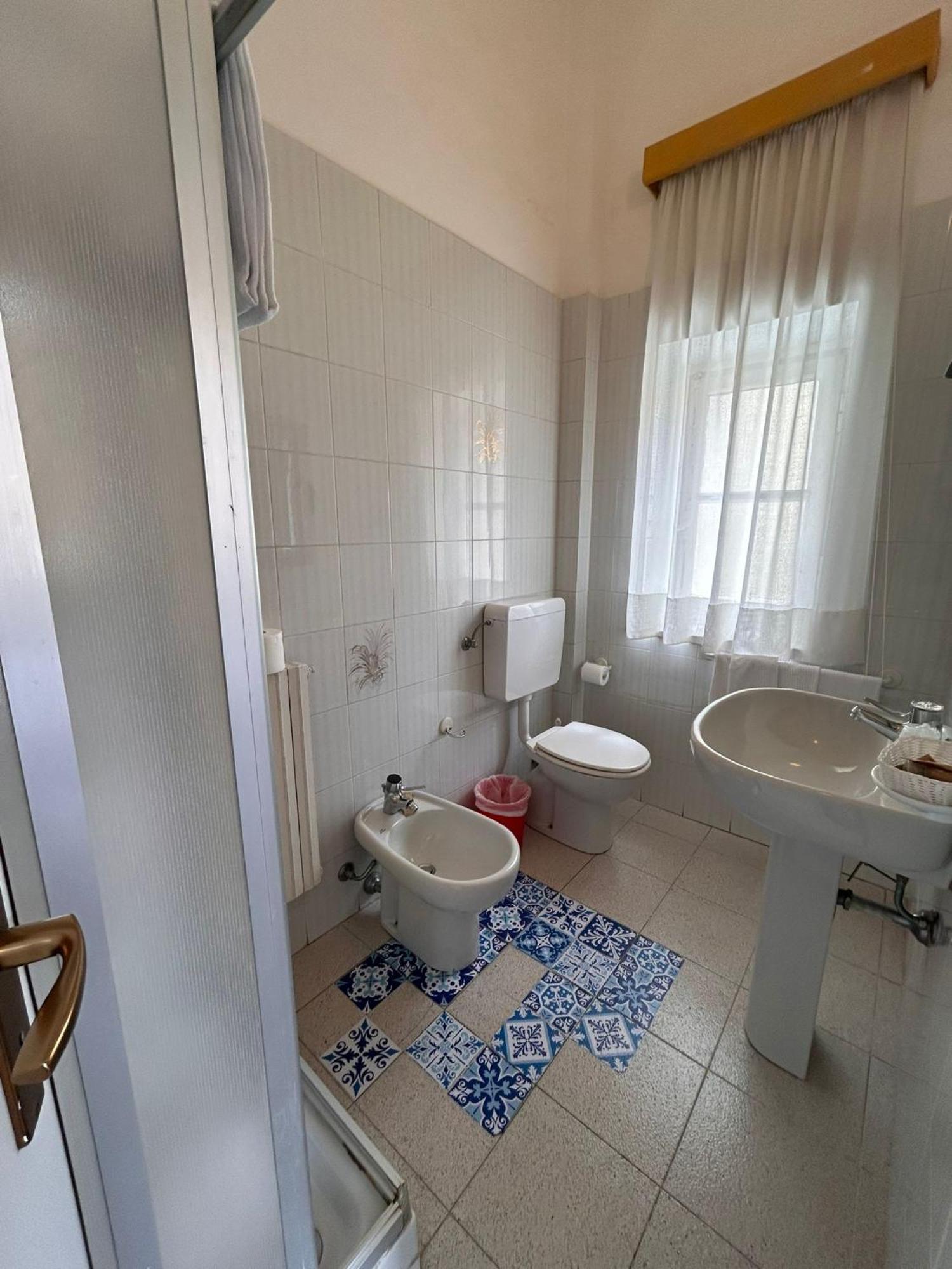 Hotel Villa Luisa Рапало Екстериор снимка