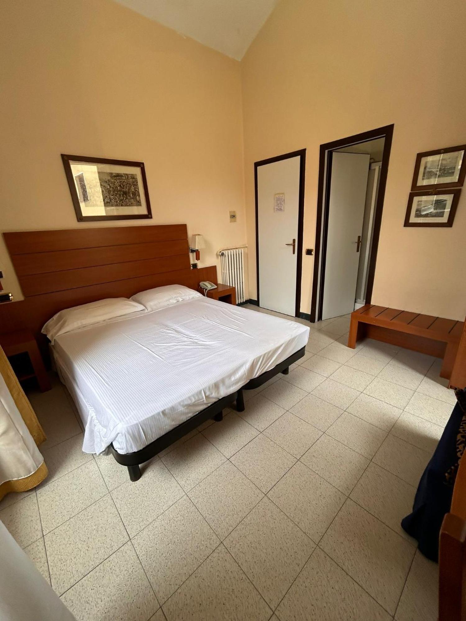 Hotel Villa Luisa Рапало Екстериор снимка