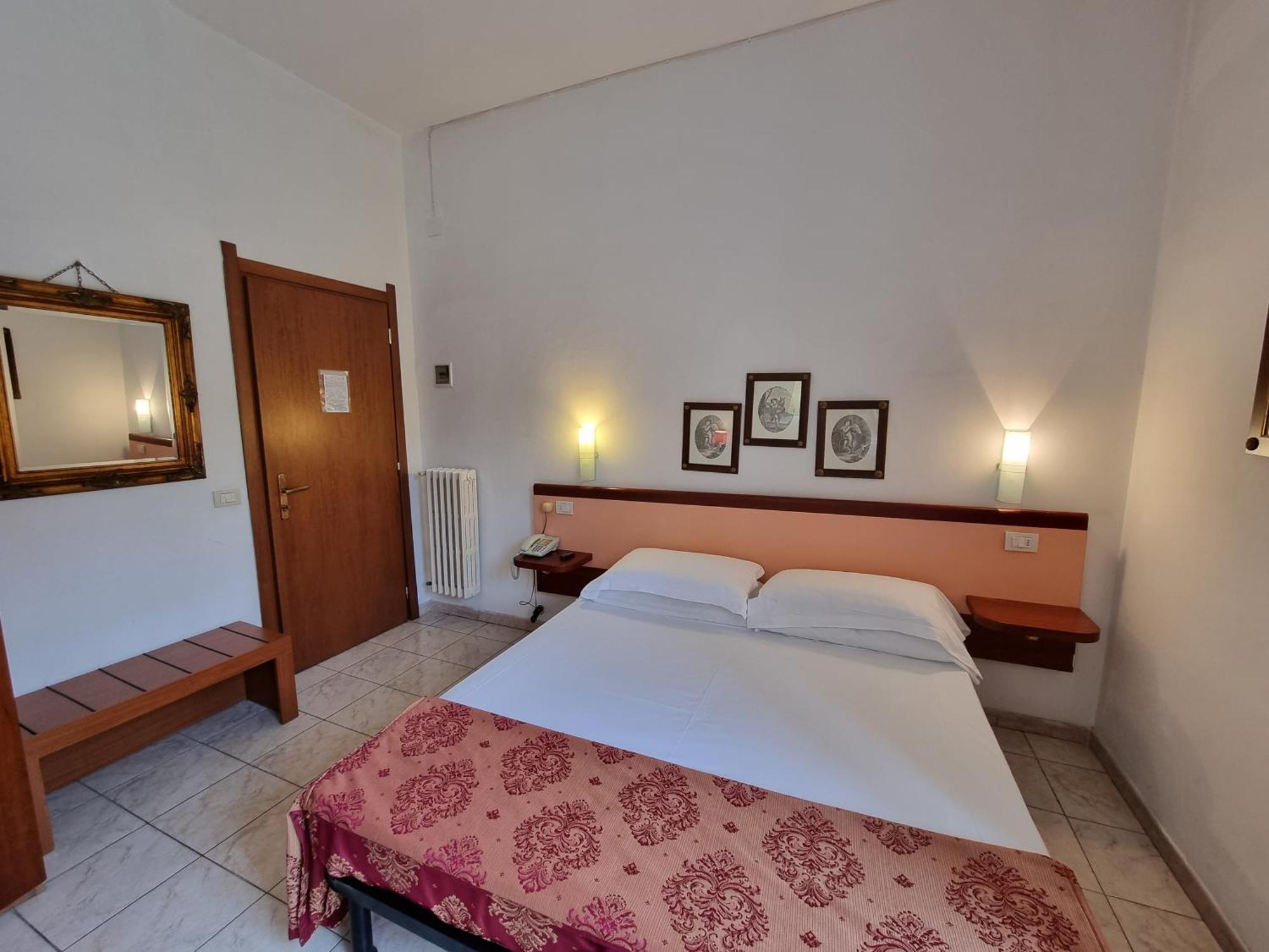 Hotel Villa Luisa Рапало Екстериор снимка